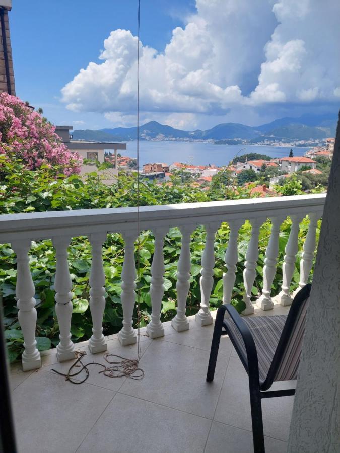 Apartments Aleksandar Sveti Stefan Exterior photo